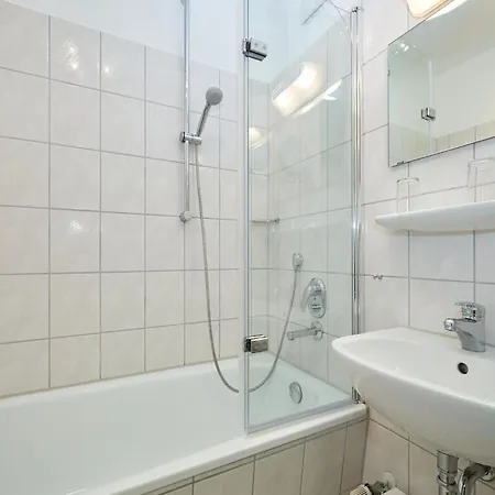 Apartment In Attraktiver Lage Des Ostseebades *