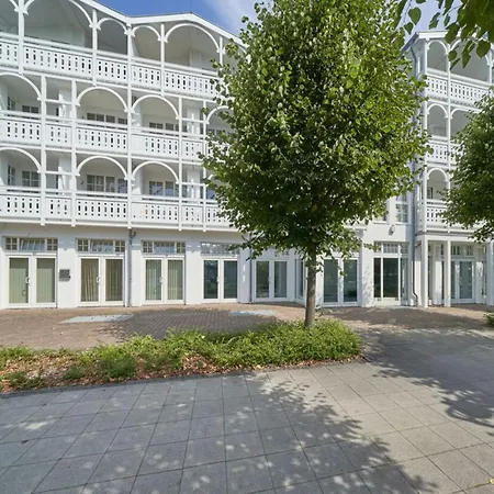 Apartment In Attraktiver Lage Des Ostseebades *